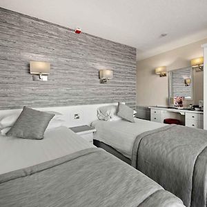 Standard Zimmer mit zwei Einzelbetten