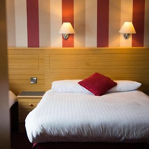 Standard Zimmer mit Kingsize-Bett